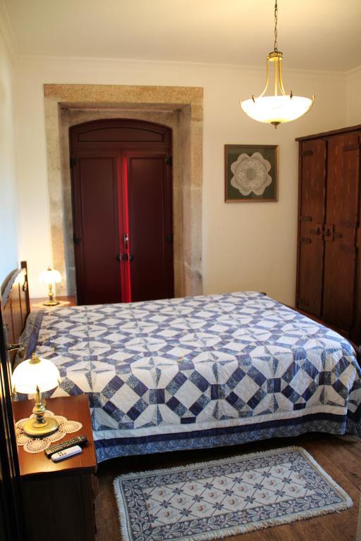Solar Dos Almeidas - Turismo De Habitacao Bed & Breakfast ทรานโคโซ ภายนอก รูปภาพ