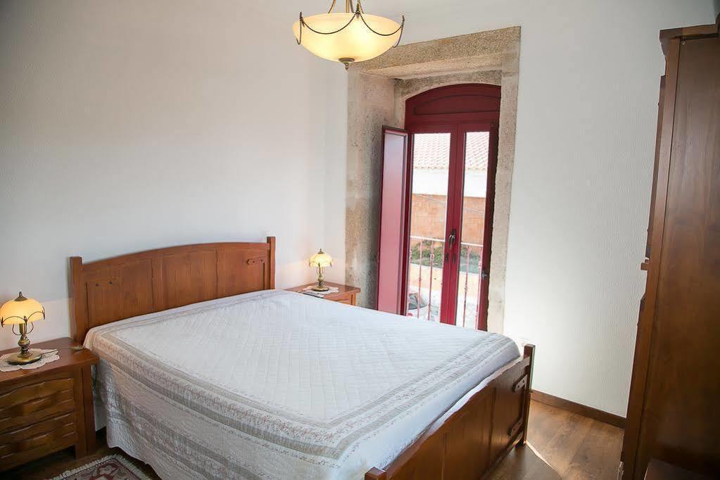 Solar Dos Almeidas - Turismo De Habitacao Bed & Breakfast ทรานโคโซ ภายนอก รูปภาพ